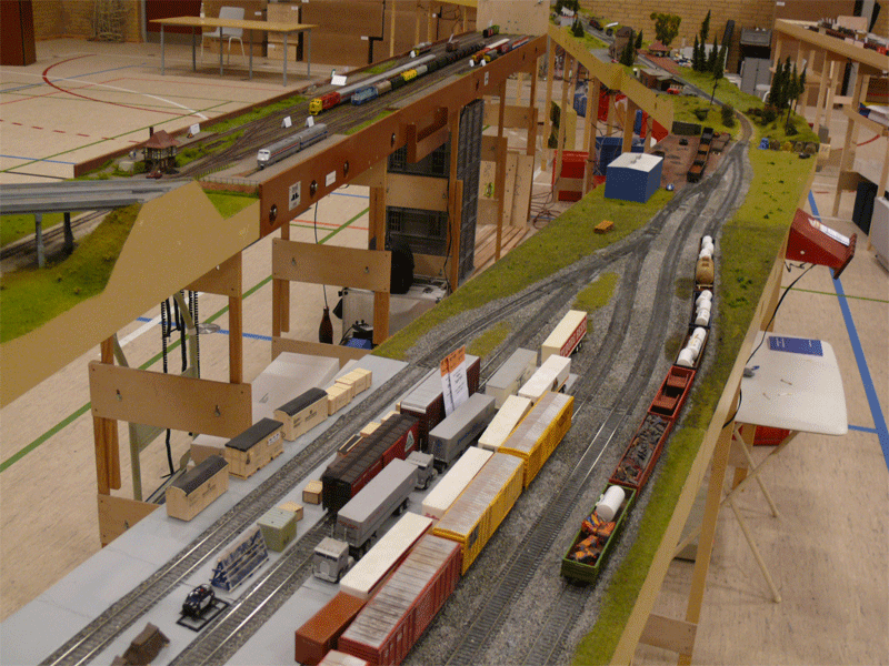 143_Hara-branch-yard-2.gif